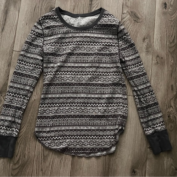 Christmas Patterned Black and Gray Women's Top - Picture 1 of 3
